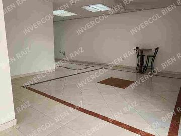 SE VENDE ESPECTACULAR CASA COMERCIAL EN EL BARRIO SALESIANOS