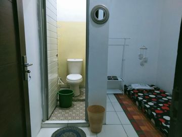 Dijual BU Rumah Kost 12 Kamar full Furnished Dekat Hotel GH Universal Setiabudi Bandung Utara
