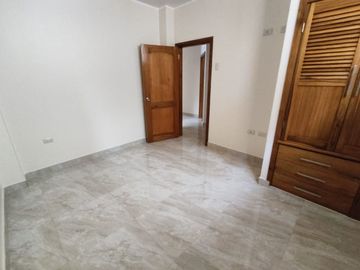 Venta departamento 3 dormitorios Garzota 2 cerca al sector de hoteles y aeropuerto