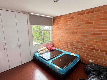 Se vende casa en Armenia vía La Tebaida