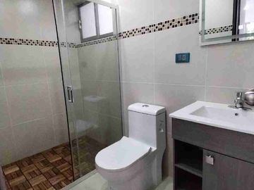 VENTA UN SOLO PISO FRACC. PRIVADO