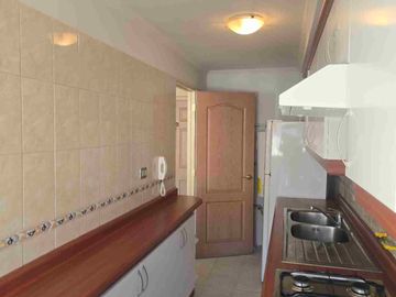VENTA DEPARTAMENTO FRENTE A PLAYA BRAVA EN IQUIQUE.