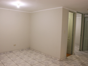 VENTA DE DEPARTAMENTO CON COCHERA EN LOS OLIVOS