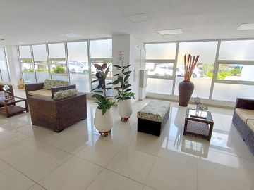 Apartamento en Venta en Puerto Banús, Rodadero Sur, Vista a la Sierra, Santa Marta