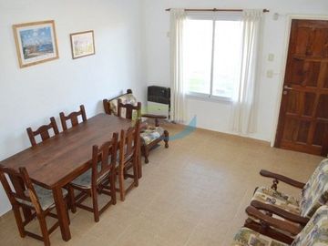 Excelente Triplex de 4 ambientes frente al mar