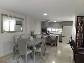 CASA EN VENTA EN CONJUNTO RESIDENCIAL - TU NUEVO HOGAR EN EL CORAZÓN DE LA EXCLUSIVIDAD