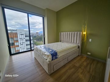 DEPARTAMENTO EXPECTACULAR, QUITO/ECUADOR ,EDF. QORNER (Centro de la ciudad , seguridad 24/7,cerca parques,colegios, centros comerciales......)