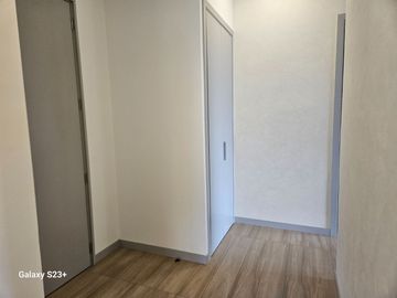 DEPARTAMENTO EXPECTACULAR, QUITO/ECUADOR ,EDF. QORNER (Centro de la ciudad , seguridad 24/7,cerca parques,colegios, centros comerciales......)