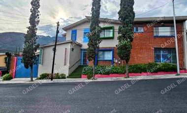 Casa  en Venta uso comercial Colinas de San Jerónimo Monterrey N.L