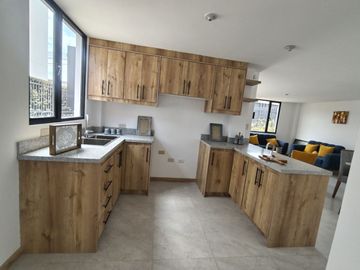 🏡 CASA A ESTRENAR EN PUEMBO – CONJUNTO TRIANA