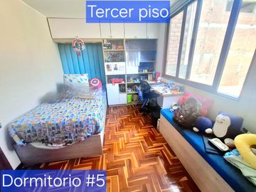VENDO CASA / 06 DORMITORIOS / LA MOLINA/ TERRAZA Y JARDÍN