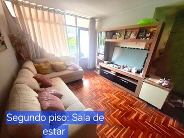 VENDO CASA / 06 DORMITORIOS / LA MOLINA/ TERRAZA Y JARDÍN