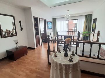 VENTA CASA CALARCA QUINDIO CERCA A LA PLAZA BOLIVAR