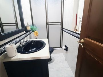 VENTA CASA CALARCA QUINDIO CERCA A LA PLAZA BOLIVAR