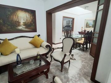 VENTA CASA CALARCA QUINDIO CERCA A LA PLAZA BOLIVAR