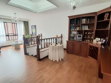 VENTA CASA CALARCA QUINDIO CERCA A LA PLAZA BOLIVAR