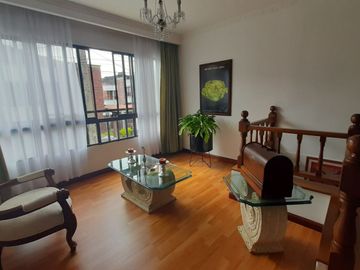 VENTA CASA CALARCA QUINDIO CERCA A LA PLAZA BOLIVAR