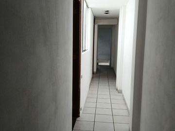 VENTA DE CASA EN EXCLUSIVA URBANIZACIÓN MARCAVILCA EN CHORRILLOS