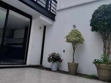 Casa en Lomas del Mármol