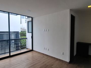 Casa en Lomas del Mármol