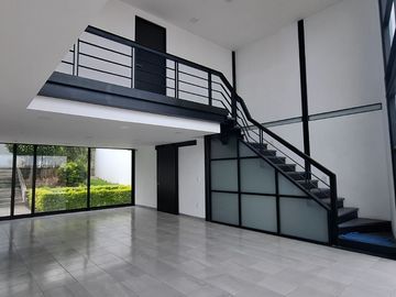 Casa en Lomas del Mármol