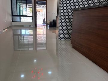 CASA EN 1RO DE MAYO NORTE
