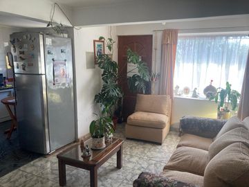 Parcela 5000 m2 con Casa de 221 m2 + Cabaña de 126 m2, entrada Fundo La Estrella, Llay Llay