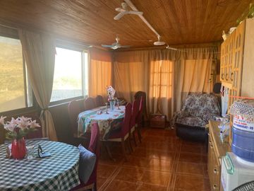 Parcela 5000 m2 con Casa de 221 m2 + Cabaña de 126 m2, entrada Fundo La Estrella, Llay Llay