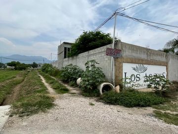 VENTA DE TERRENO BARDADO DE 420 M2 EN SAN CARLOS, YAUTEPEC.