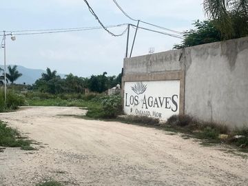 VENTA DE TERRENO BARDADO DE 420 M2 EN SAN CARLOS, YAUTEPEC.