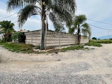 VENTA DE TERRENO BARDADO DE 420 M2 EN SAN CARLOS, YAUTEPEC.