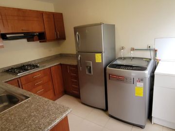 Precioso Departamento en Venta en el Condominio Portón II de Mutualista Azuay. 📍 Sector Ochoa León.