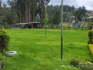 Precioso Departamento en Venta en el Condominio Portón II de Mutualista Azuay. 📍 Sector Ochoa León.