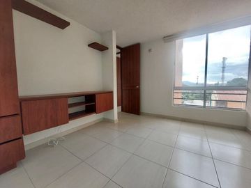 Apartamento en casa blanca
