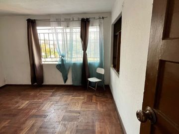 Casa En Venta En Clotario Blest, Cerca De Av Departamental