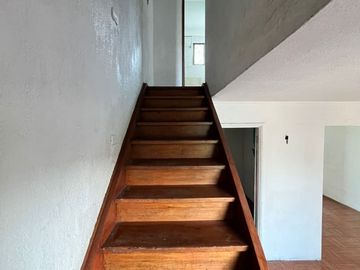 Casa En Venta En Clotario Blest, Cerca De Av Departamental