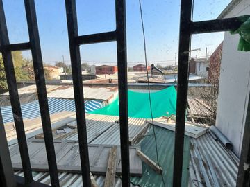 Casa En Venta En Clotario Blest, Cerca De Av Departamental
