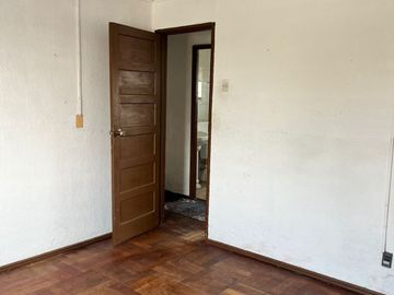 Casa En Venta En Clotario Blest, Cerca De Av Departamental