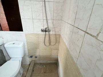 Casa En Venta En Clotario Blest, Cerca De Av Departamental