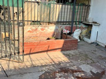 Casa En Venta En Clotario Blest, Cerca De Av Departamental