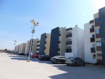 Departamento en Venta en Villa de Pozos en privada con 3 recamaras.