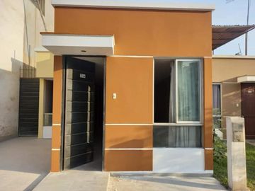 Se Vende Casa 1 Piso y en Villa Club 1 Carabayllo c/piscinas y seguridad 24/7 VENDO CASA DE 1 PISO +AZOTEA EN VILLA CLUB 1