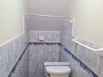 VENTA DE CASA 4 PISOS Montenegro San Juan de Lurigancho