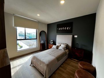 Venta de departamento de 2 niveles en Ziré, Querétaro