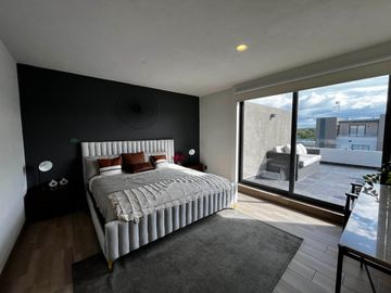 Venta de departamento de 2 niveles en Ziré, Querétaro