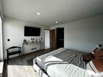 Venta de departamento de 2 niveles en Ziré, Querétaro