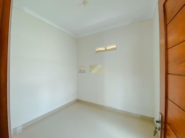 RUMAH DALAM PERUM,  500 JUTAAN DI SELOMARTANI, KALASAN
