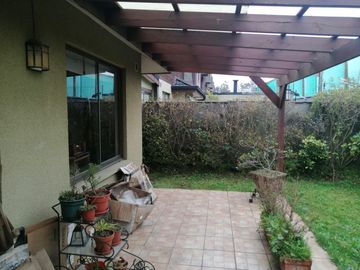 Casa en condominio, sector consolidado, Lomas de San Sebastian.