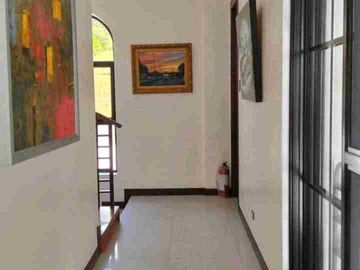 Tagaytay House/ Mansion for Sale