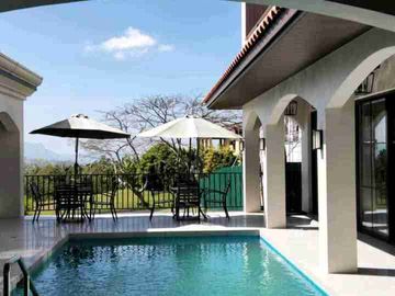 Tagaytay House/ Mansion for Sale